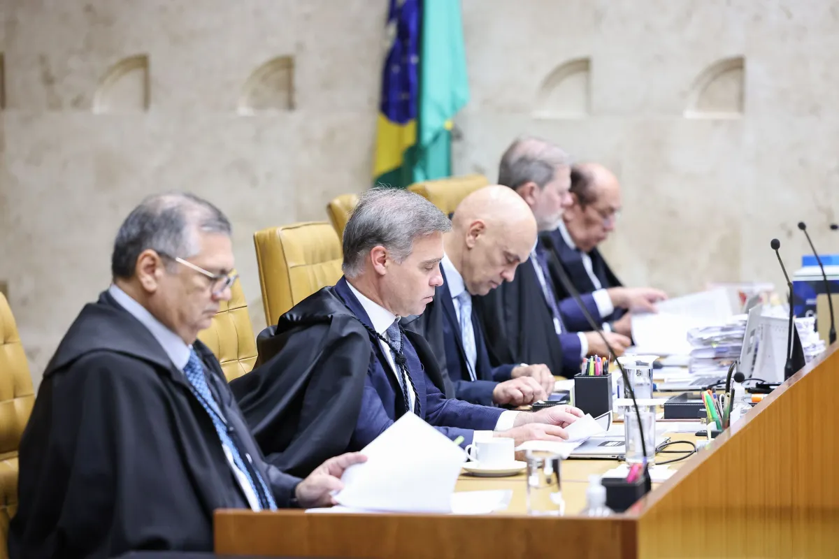Guerra de despachos no STF soma ao menos 44 movimentações em duas semanas